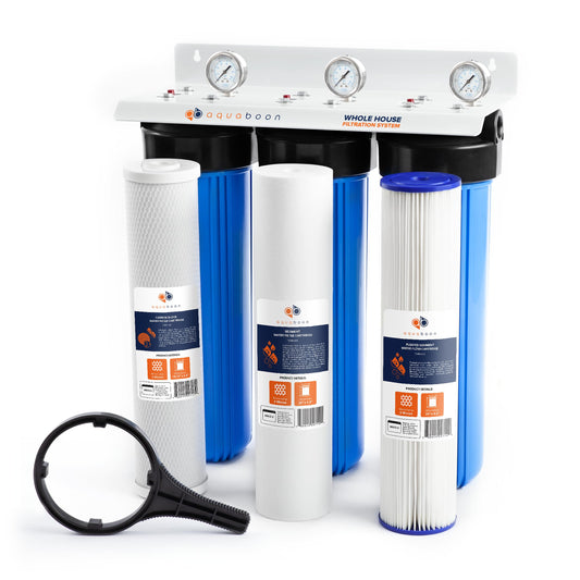 3-Stage Whole House Water Filter System 20 x 4,5 inch with Wrench, Bracket, Gauge & Release Buttons | Sediment, CTO, Pleated Water Filters Included