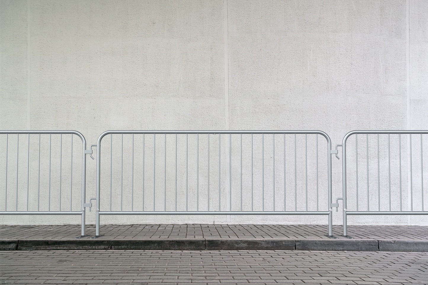 Trafford Industrial Angry Bull Barricades Metal Interlocking Steel Barricade (6.5 Ft. Economy, Light Weight & Pre-Galvanized, Bridge Feet, Zinc Coated Steel, Set of 20)